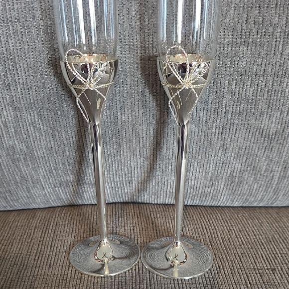 Vera Wang Wedgwood Love Knots Champagne Toasting Flute Pair, New In Box, 5oz. - Picture 11 of 15